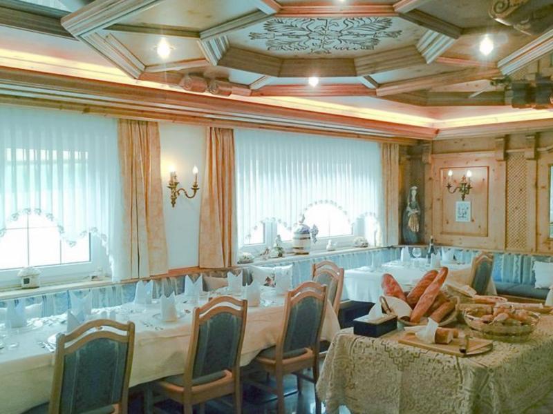 Hotel Serena
