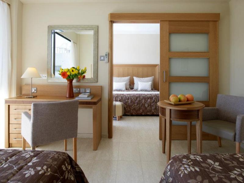 Atlantica Oasis Hotel