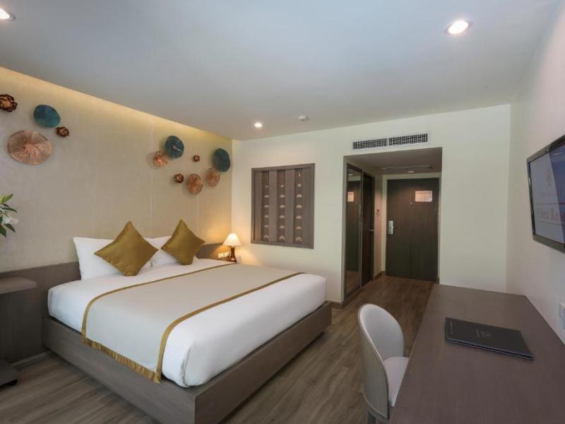 Chanalai Flora Resort