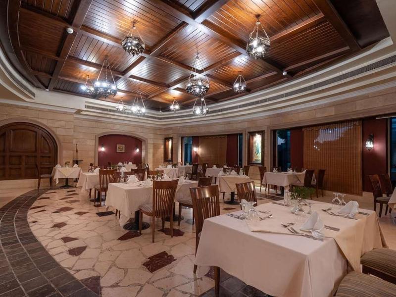 Serenity Alpha Beach