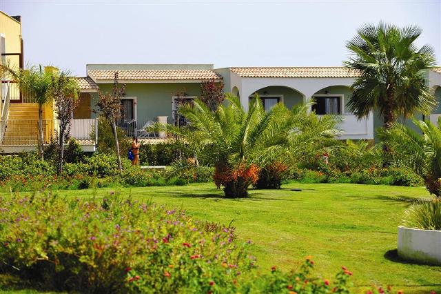 Serenusa Village