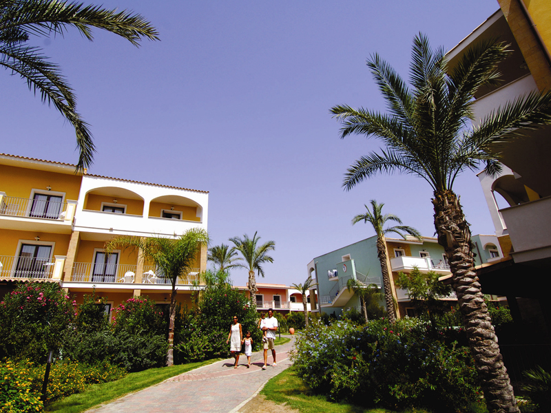 Serenusa Village