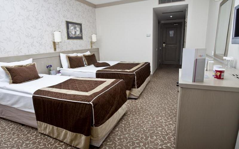 Sergah Hotel