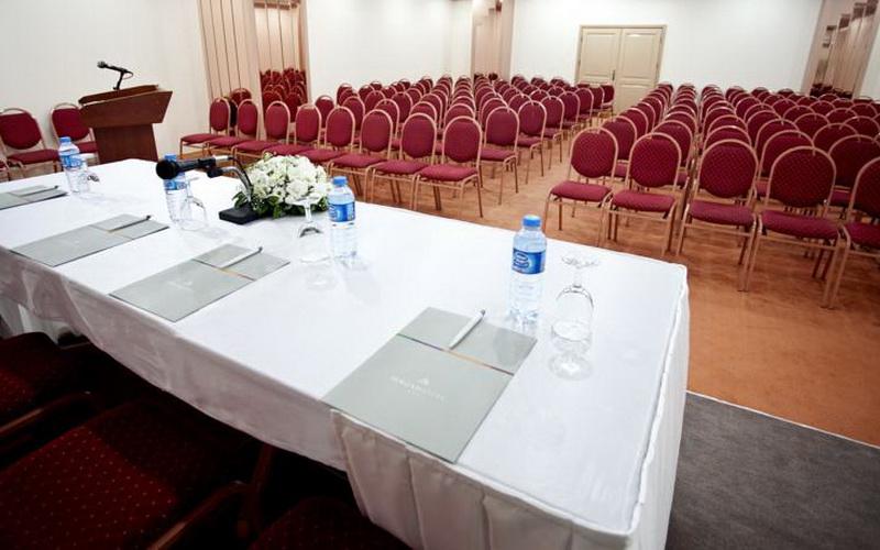 Sergah Hotel
