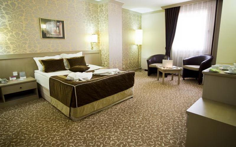 Sergah Hotel