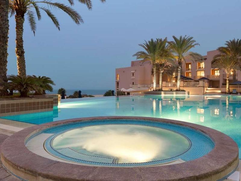 Shangri-La Al Husn Resort & Spa