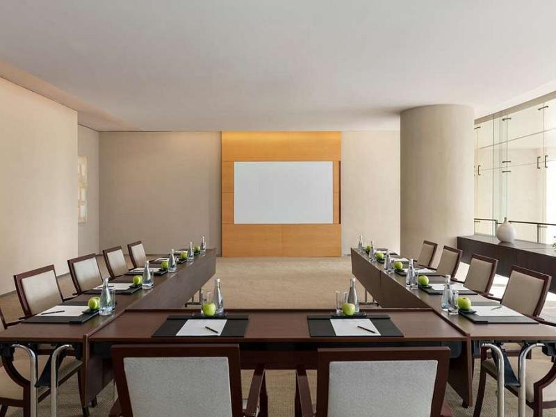 Shangri-La Hotel Dubai