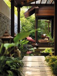 Shangri-La`s Rasa Sayang Resort & Spa