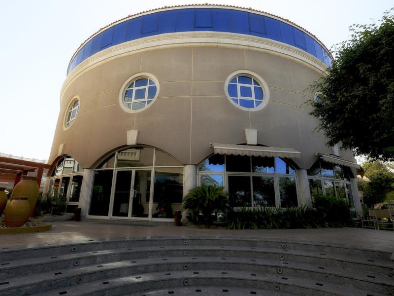 Sharjah Premiere Hotel & Resort