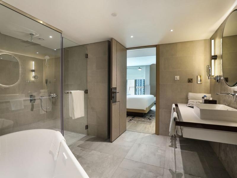 Sheraton Abu Dhabi Hotel & Resort