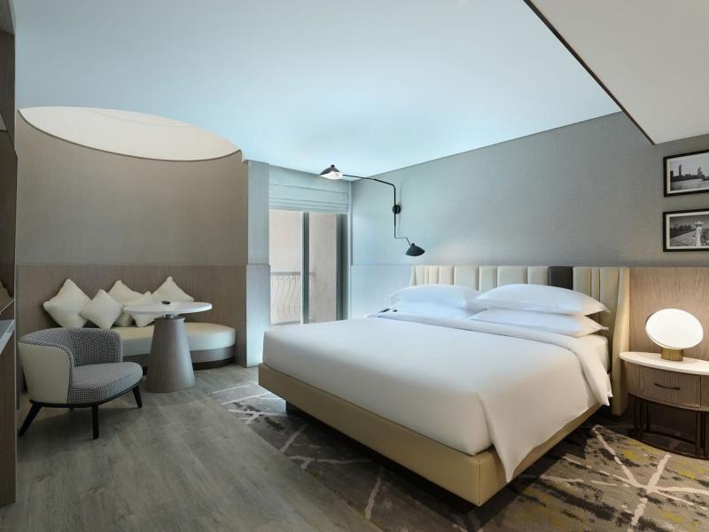 Sheraton Abu Dhabi Hotel & Resort