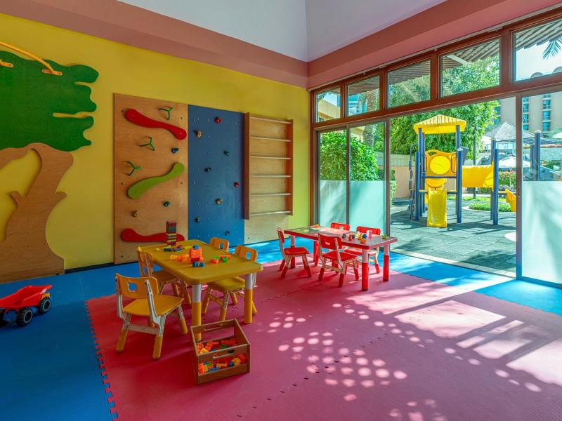 Sheraton Abu Dhabi Hotel & Resort