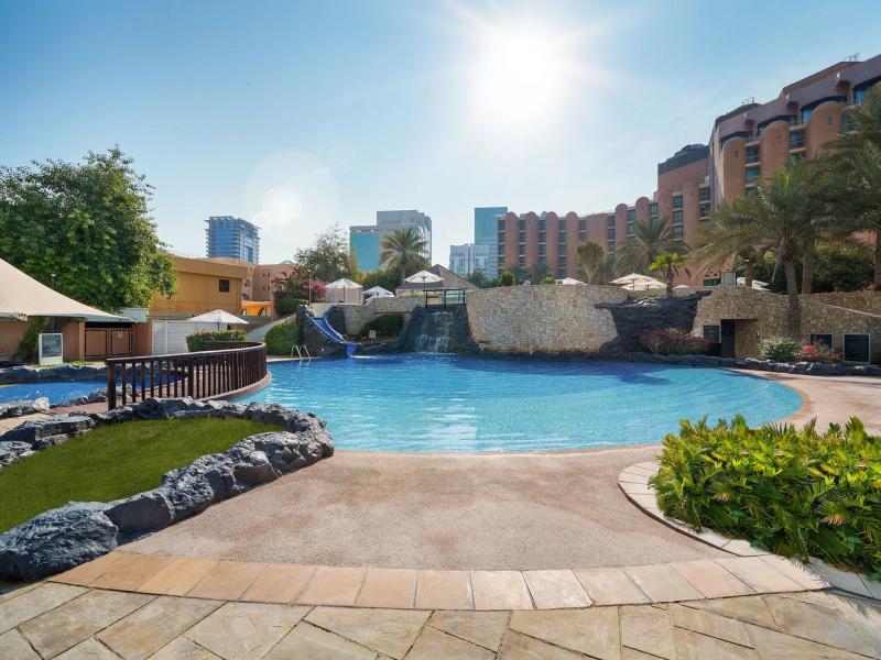 Sheraton Abu Dhabi Hotel & Resort