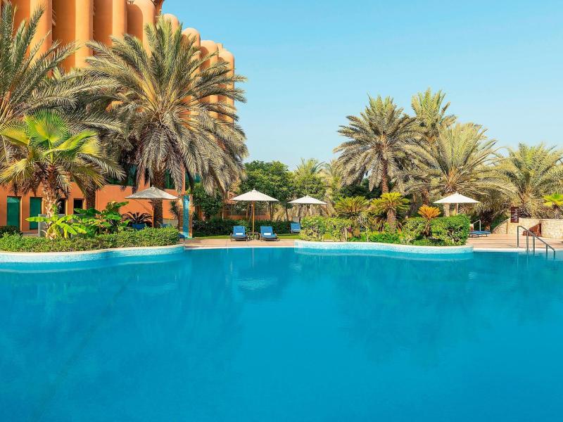 Sheraton Abu Dhabi Hotel & Resort