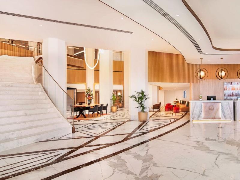 Sheraton Abu Dhabi Hotel & Resort