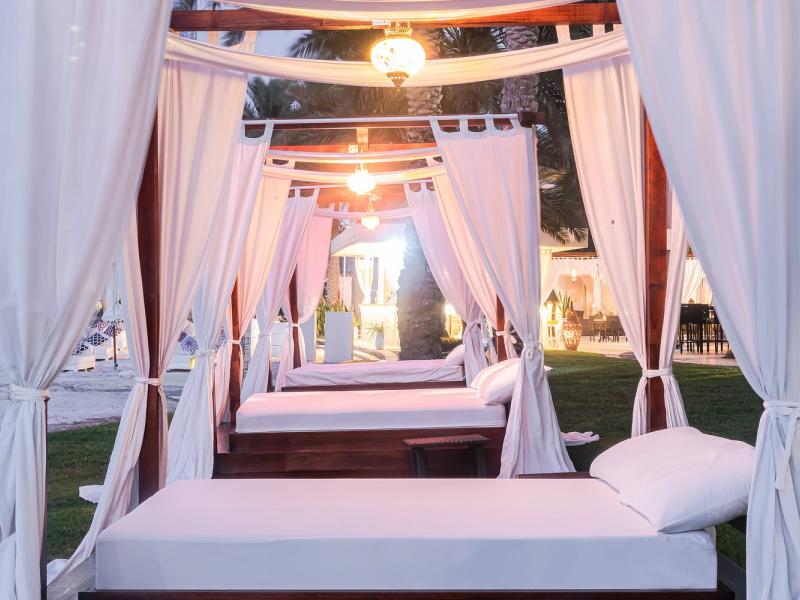 Sheraton Abu Dhabi Hotel & Resort