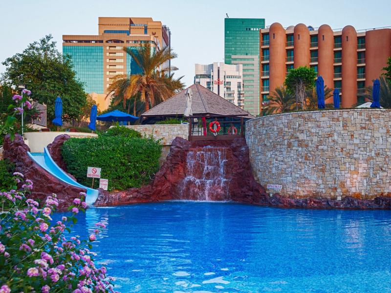 Sheraton Abu Dhabi Hotel & Resort