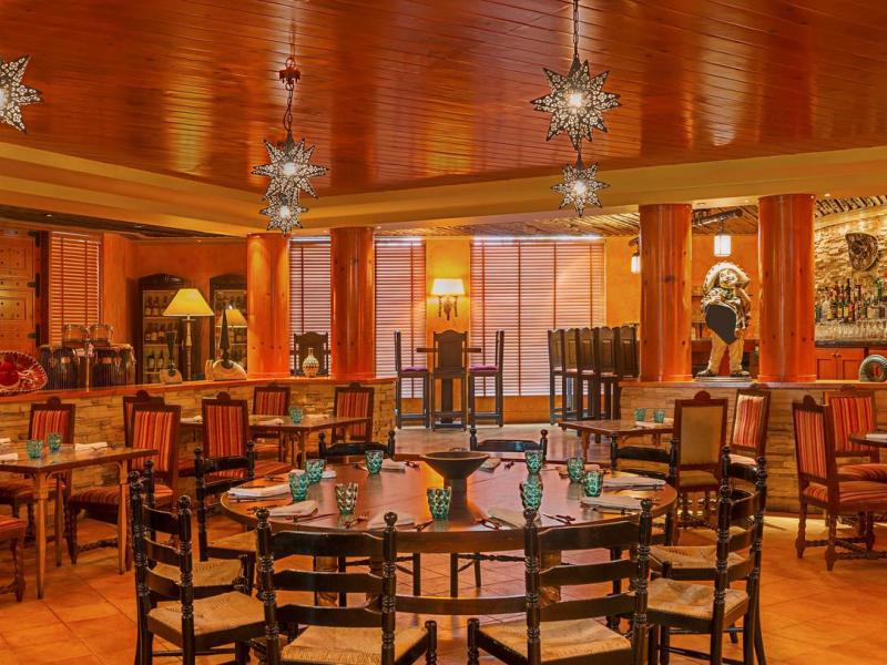 Sheraton Abu Dhabi Hotel & Resort