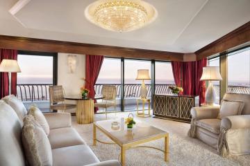 Отель Sheraton Grand Doha Resort & Convention Hotel Катар, Доха, фото 5