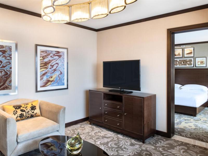 Sheraton Dubai Creek Hotel & Towers