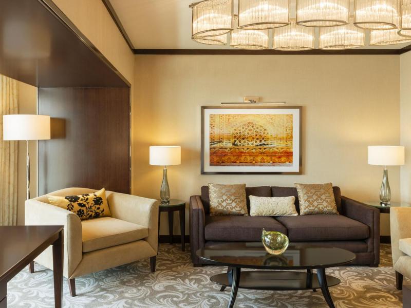 Sheraton Dubai Creek Hotel & Towers