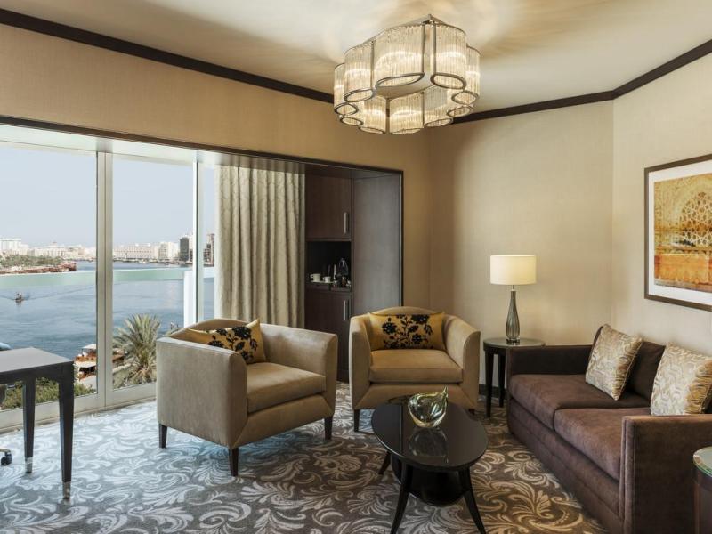 Sheraton Dubai Creek Hotel & Towers