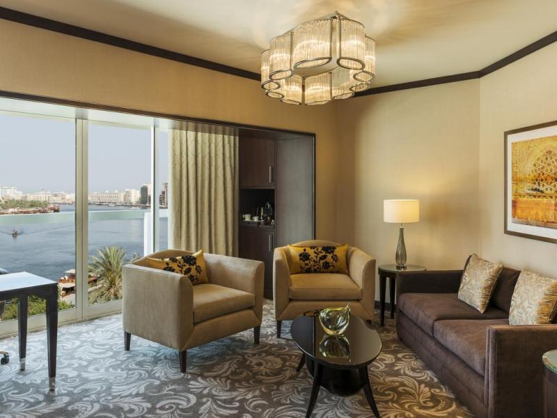 Sheraton Dubai Creek Hotel & Towers