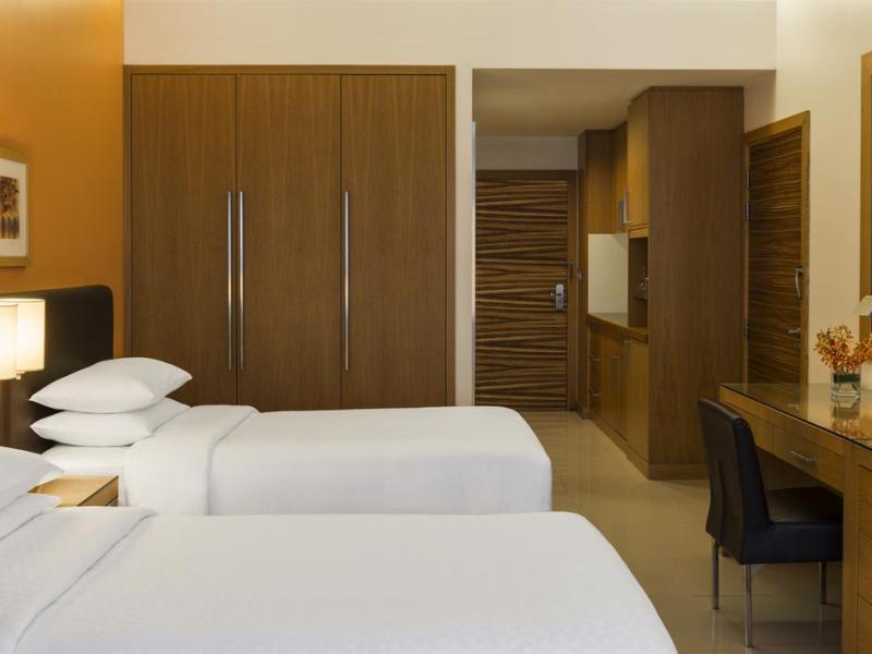 Four Points by Sheraton Bur Dubai