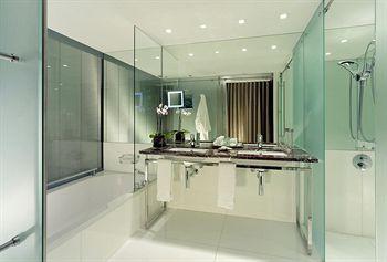 Sheraton Lisboa Hotel & Towers