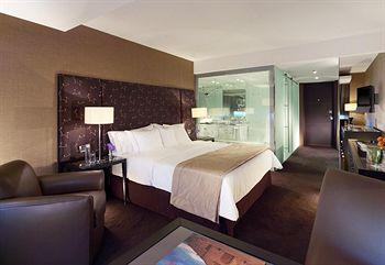 Sheraton Lisboa Hotel & Towers