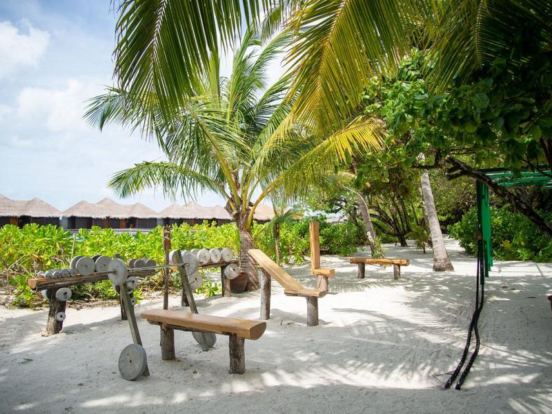 Sheraton Maldives Full Moon Resort & Spa