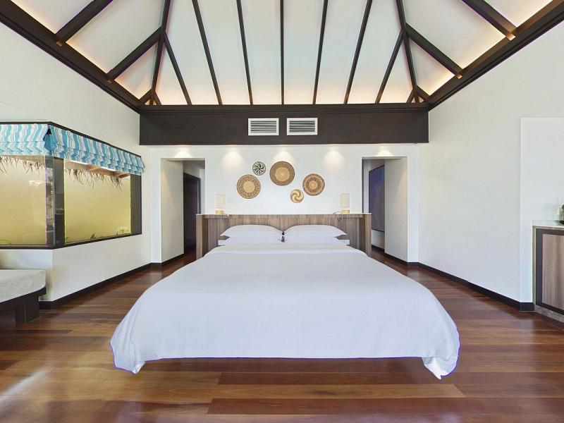 Sheraton Maldives Full Moon Resort & Spa