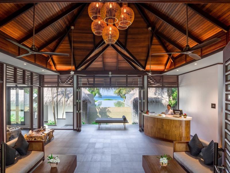 Sheraton Maldives Full Moon Resort & Spa