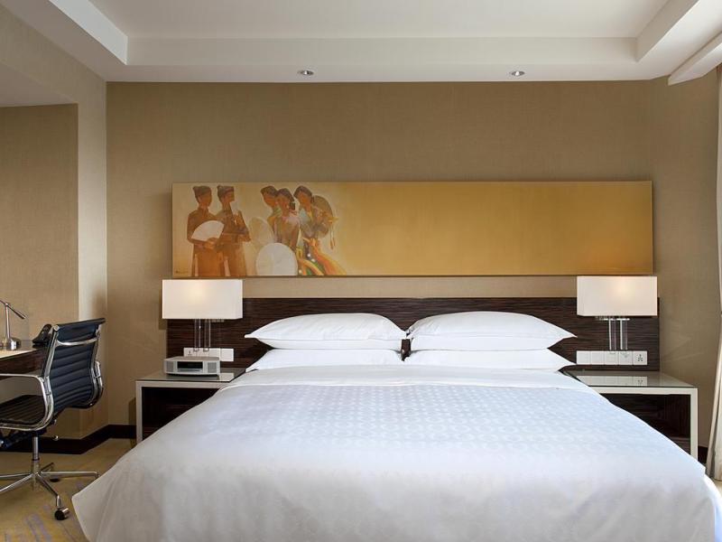 Sheraton Nha Trang Hotel & Spa