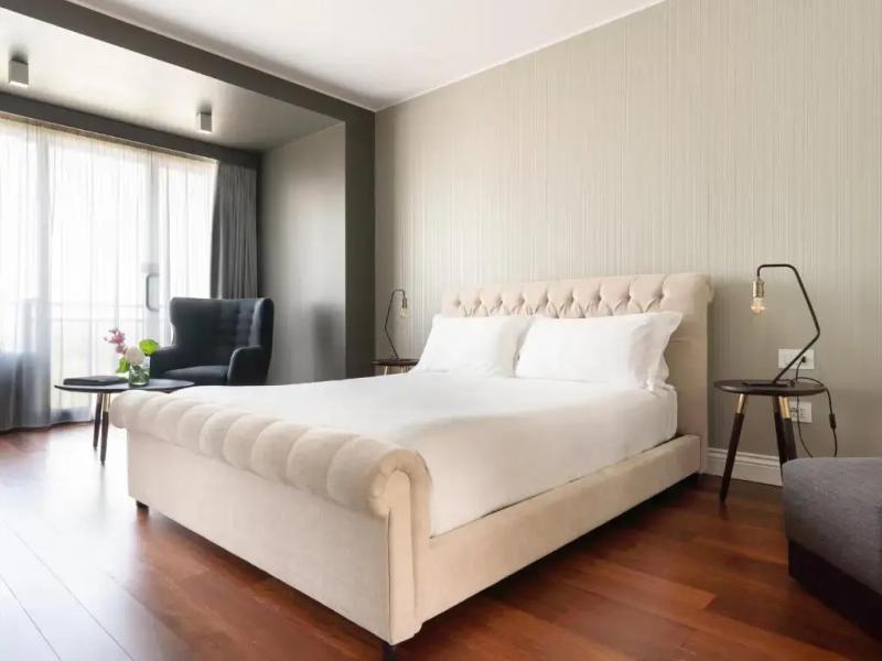 The Nicolaus Hotel
