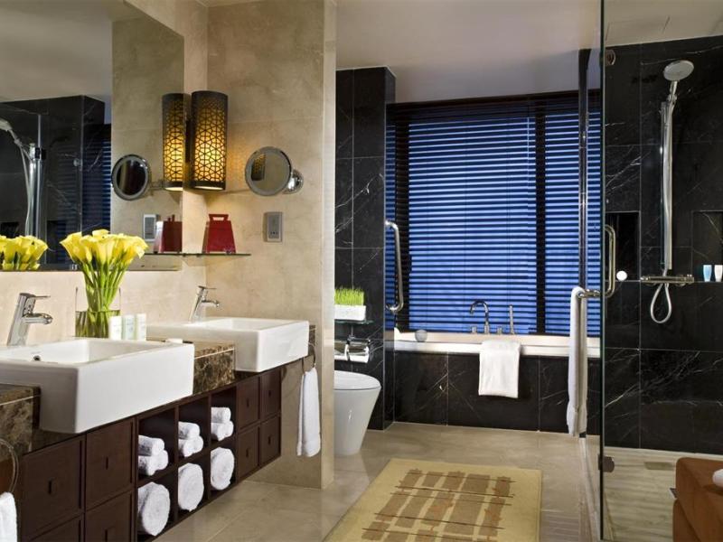 Sheraton Saigon Hotel & Towers