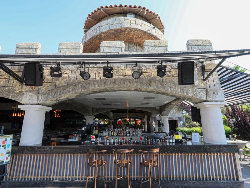 Sherwood Exclusive Lara