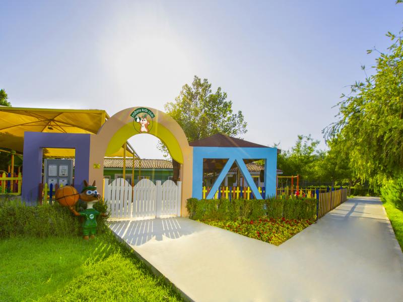 Sherwood Exclusive Lara