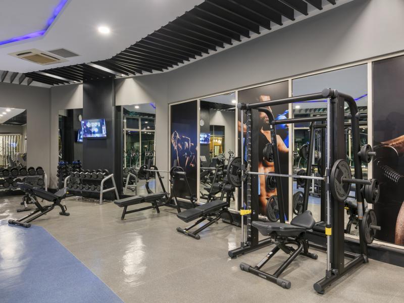 Sherwood Exclusive Lara