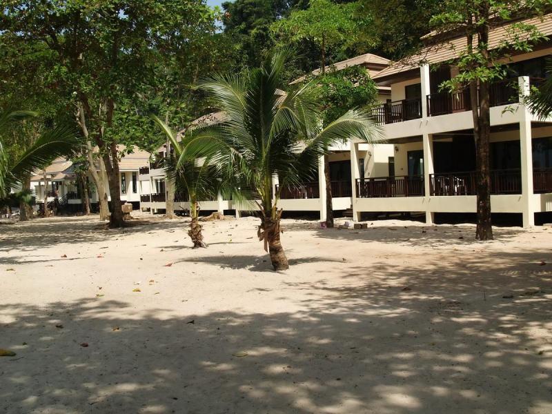 Siam Beach Resort