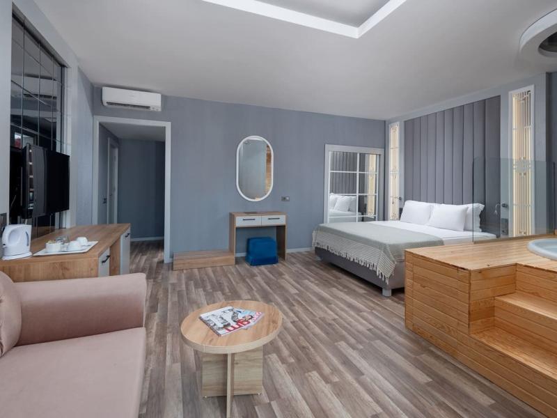 Siam Elegance Hotel & Spa