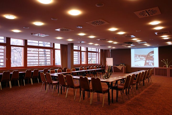 Silverine Lake Resort