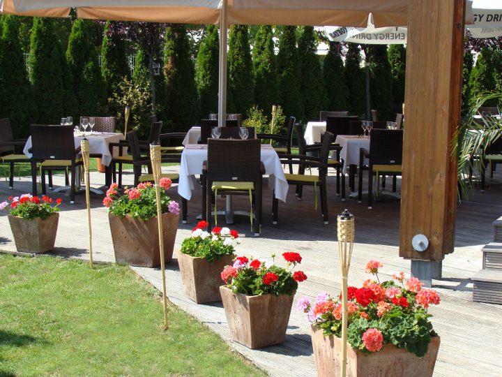 Silverine Lake Resort