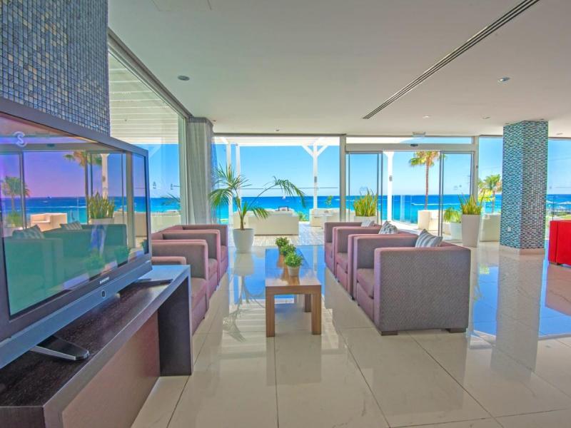 Silver Sands Beach Hotel