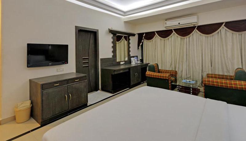 Silver Sands Beach Resort