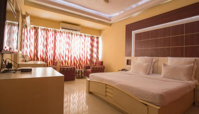 Silver Sands Beach Resort