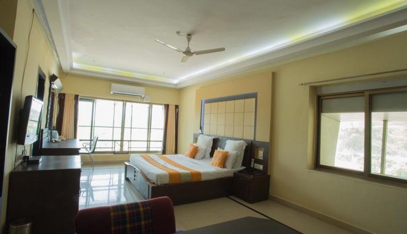 Silver Sands Beach Resort