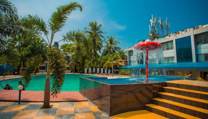 Silver Sands Beach Resort