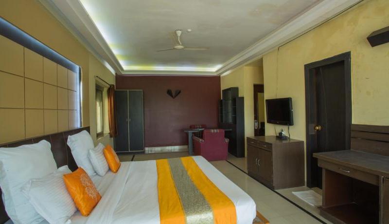 Silver Sands Beach Resort