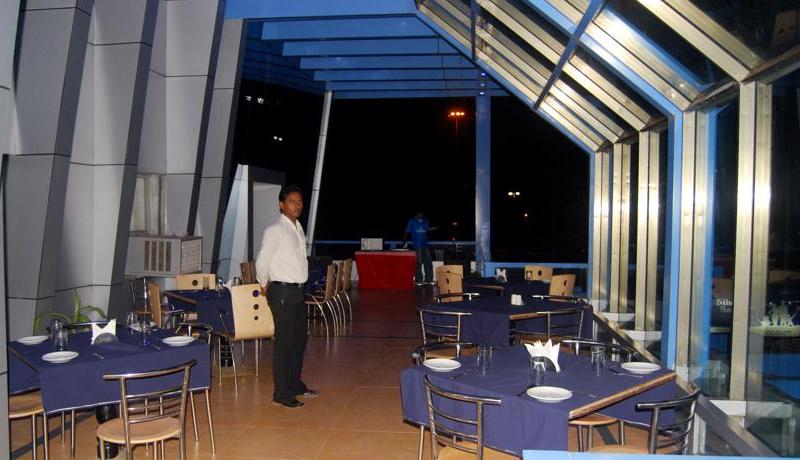 Silver Sands Beach Resort